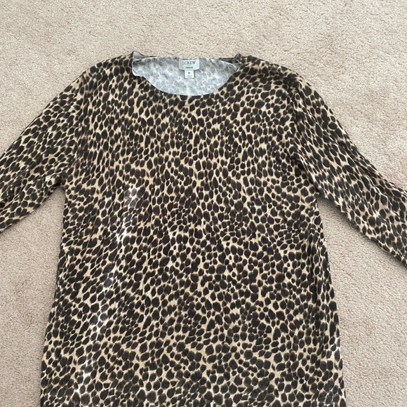 JCrew Leopard Print Teddie light weight sweater. - Picture 2 of 4